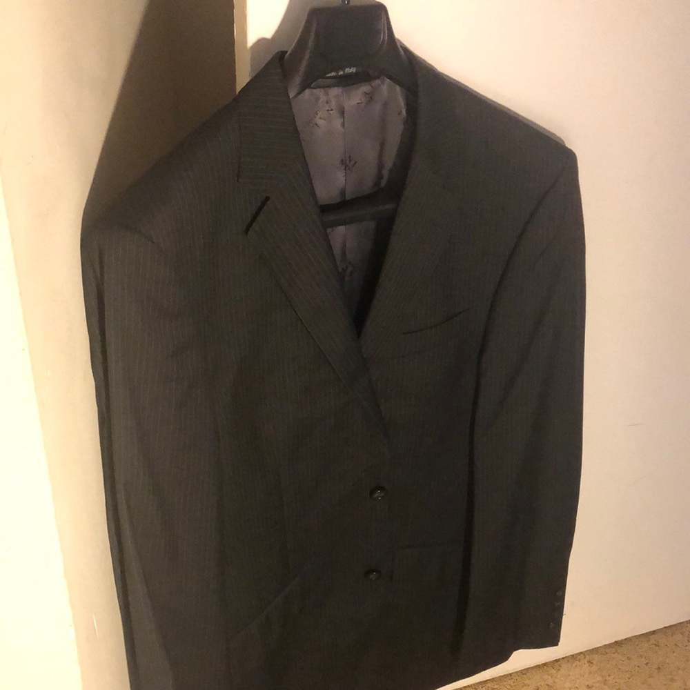 Made in Italy Men’s Sport Coat. Pure virgin wool.